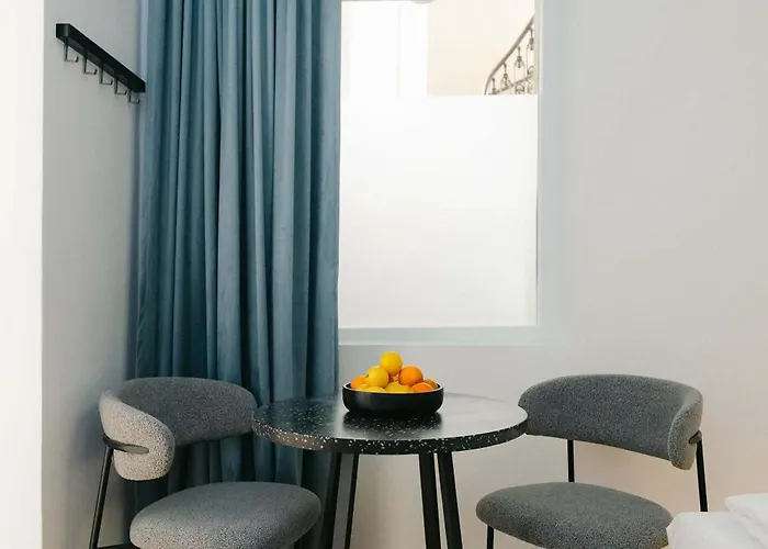 Neat 2br Perfect For 4 Free Parking Apartment
